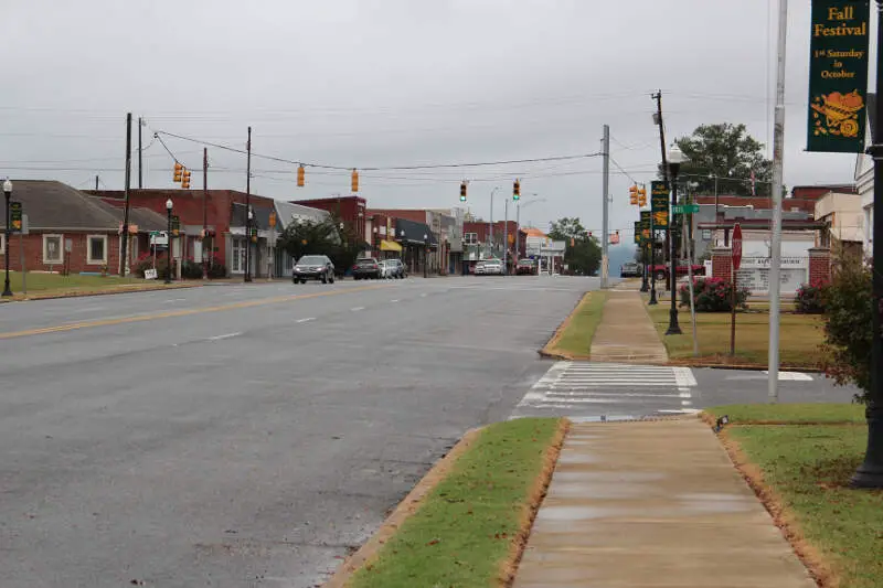 Alabama State Route In Centrec Alabama