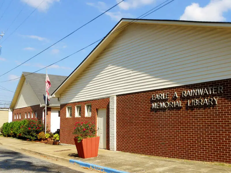 Earle A Rainwater Memorial Library Childersburg Alabama