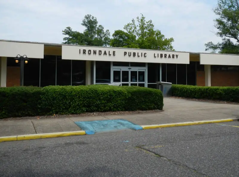 Irondalec Al Public Library