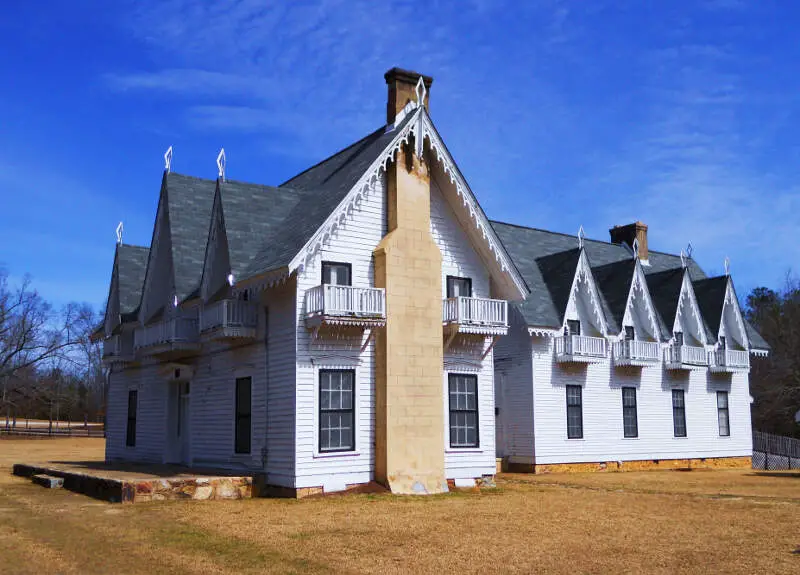 Spring Villa In Opelika Alabama