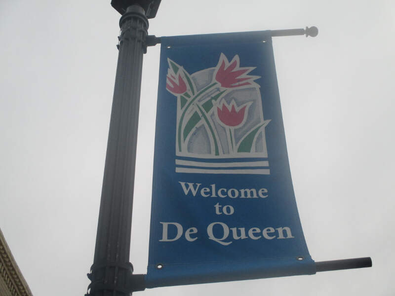 De Queenc Ar Welcome Sign Img