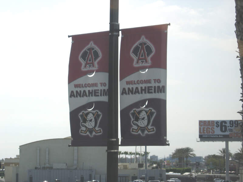 Anaheim Streetbanners Ducksangels