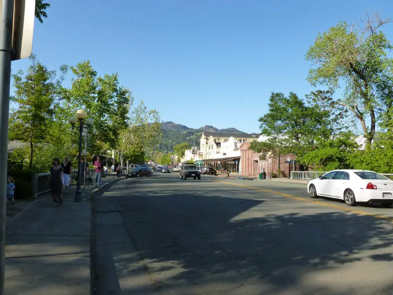 Calistoga Near Lincoln Avenue Looking North