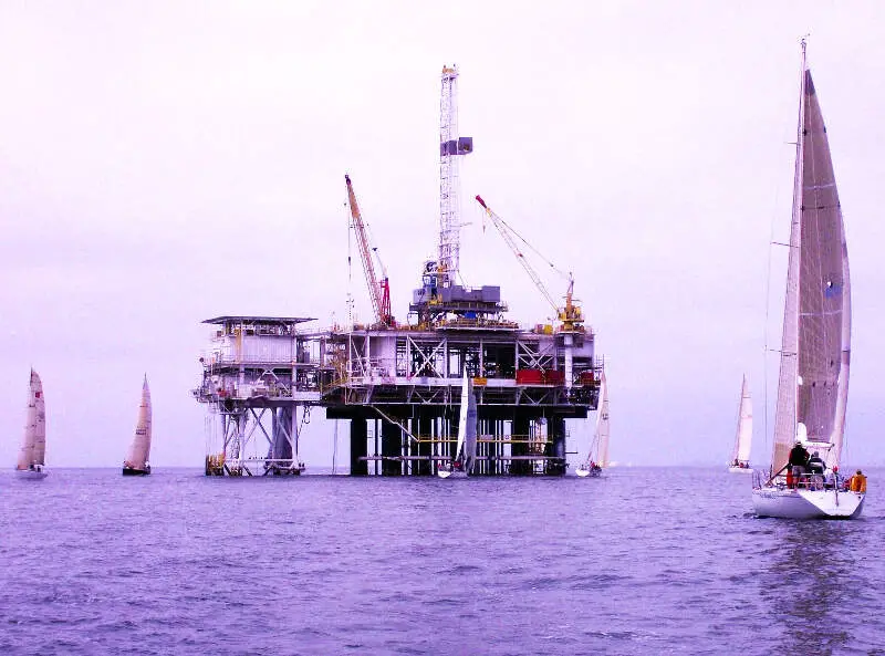 Oil Platform Emmy Hb Photo D Ramey Logan