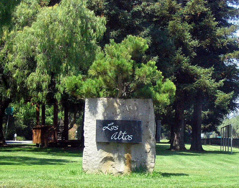 Los Altos Entrance Sign A