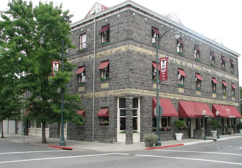 Hotel La Rosec Downtown Santa Rosac Californiac