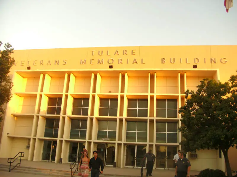 Veterans Memorial Building Tularec Ca