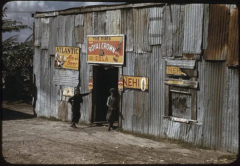 African American Migratory Workers By A Juke Joint