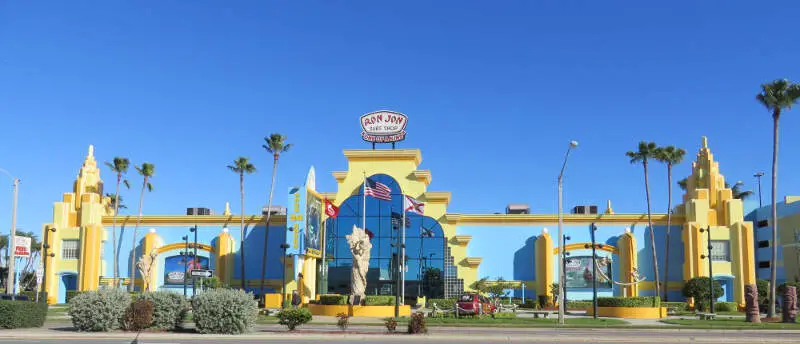 Ron Jon Surf Shop Cocoa Beachc Florida Crop