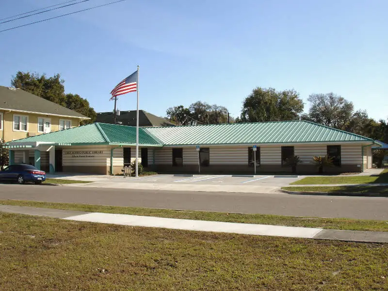 Lake Alfred Library