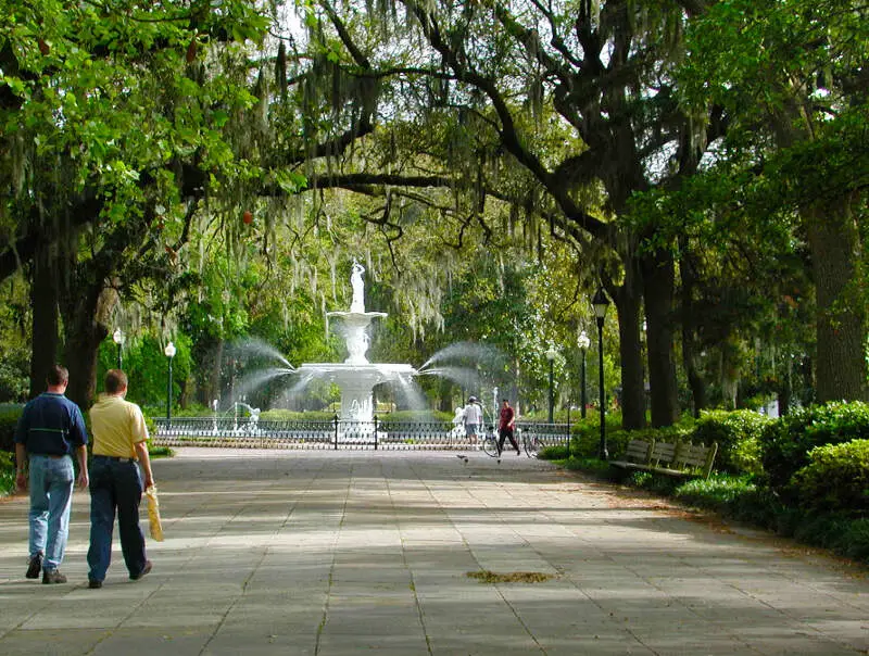 Savannah Park With Fountain