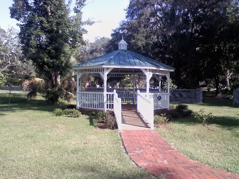 St Marys Memory Garden