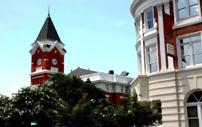 Downtownstatesborocourthouse