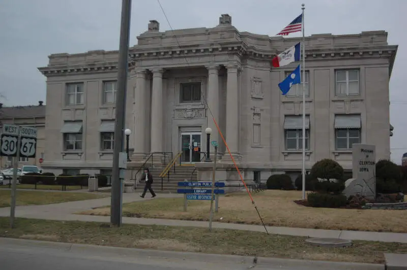 Clinton Public Library