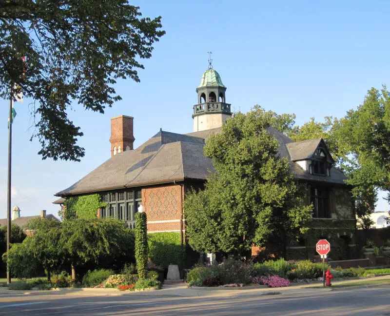 Lake Forest City Hall