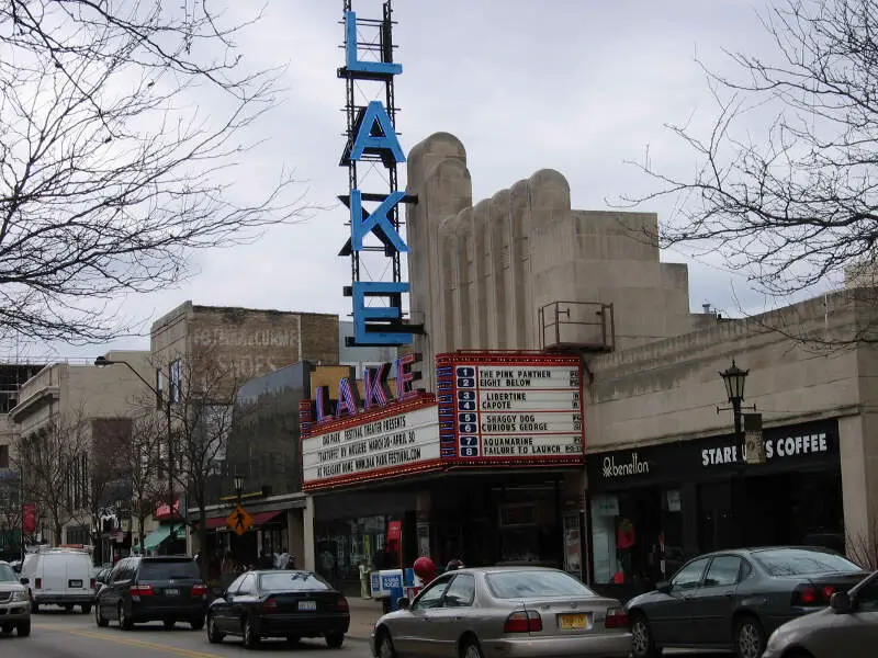 Oak Park Lake Theater