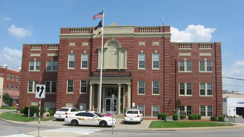 Hardin County Courthouse In Elizabethtown