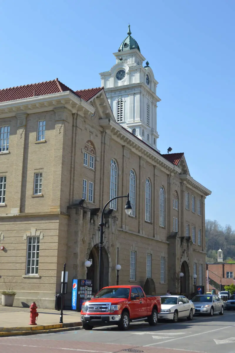 Pike County Courthouse In Pikeville