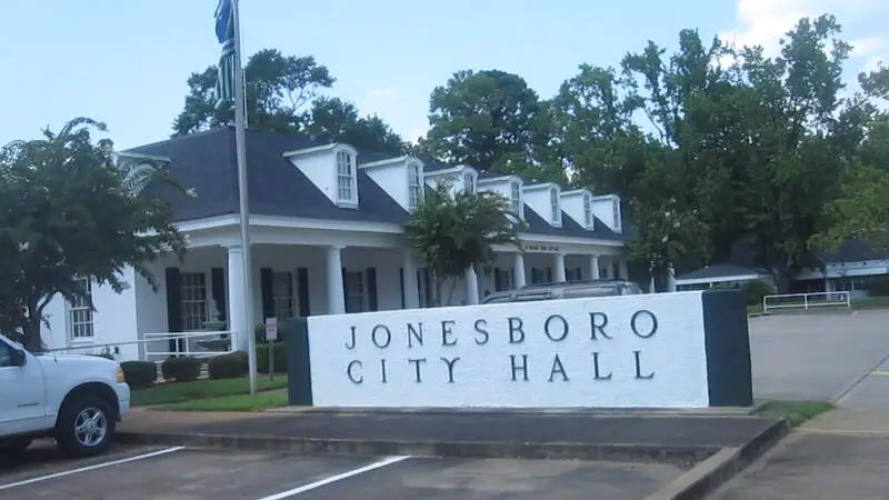 Jonesboroc Lac City Hall Mvi