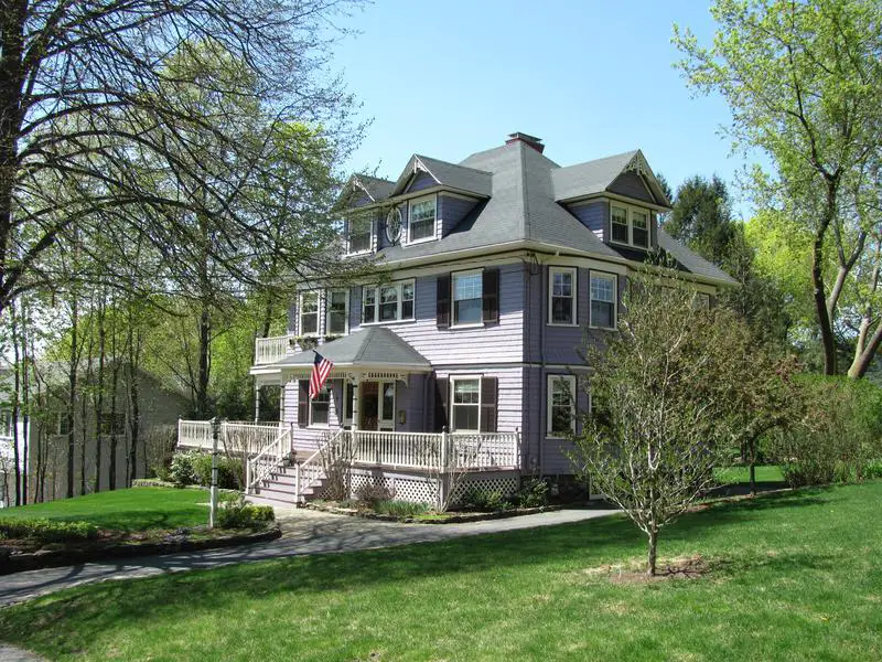 House At White Avenuec Wakefield Ma