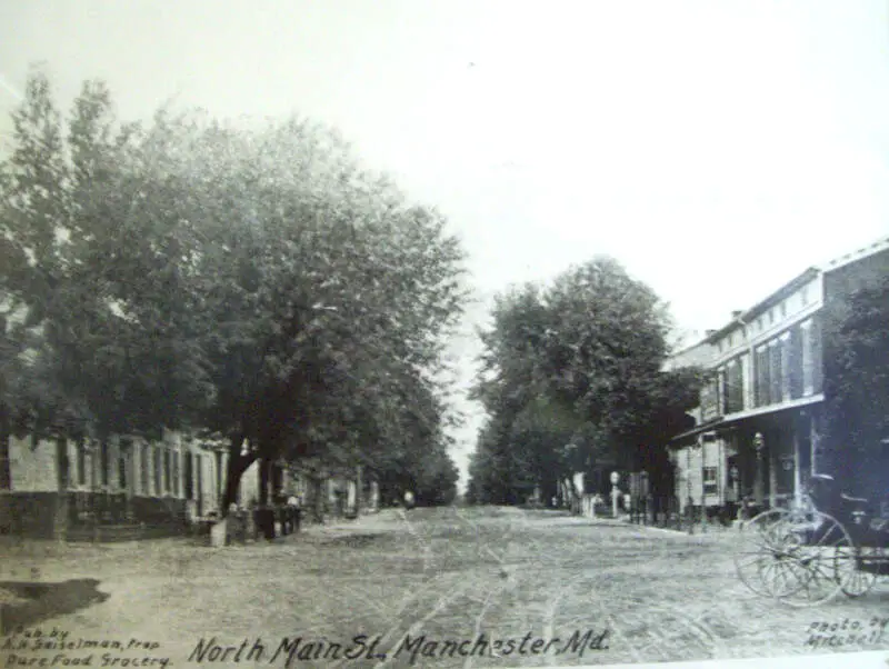 North Main St