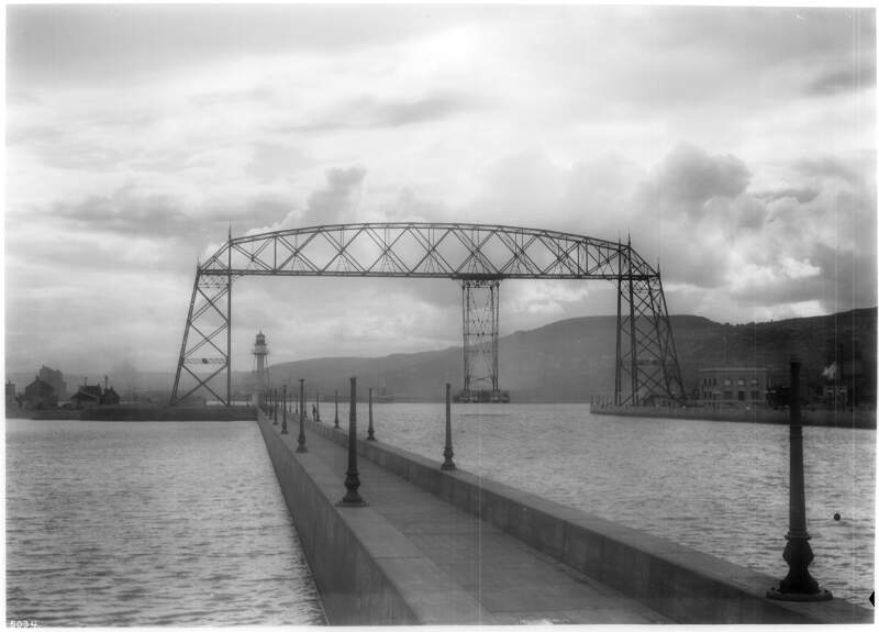 Aerial Transfer Bridge Ferryc Duluthc Minnesotac Ca