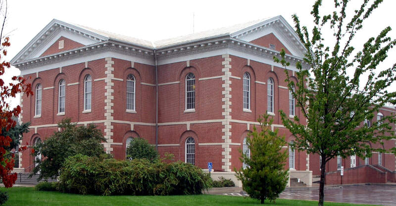 Platte Courthouse