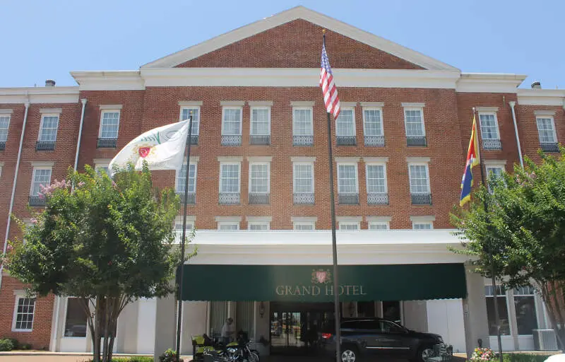 Grand Hotelc Downtown Natchezc Ms Img