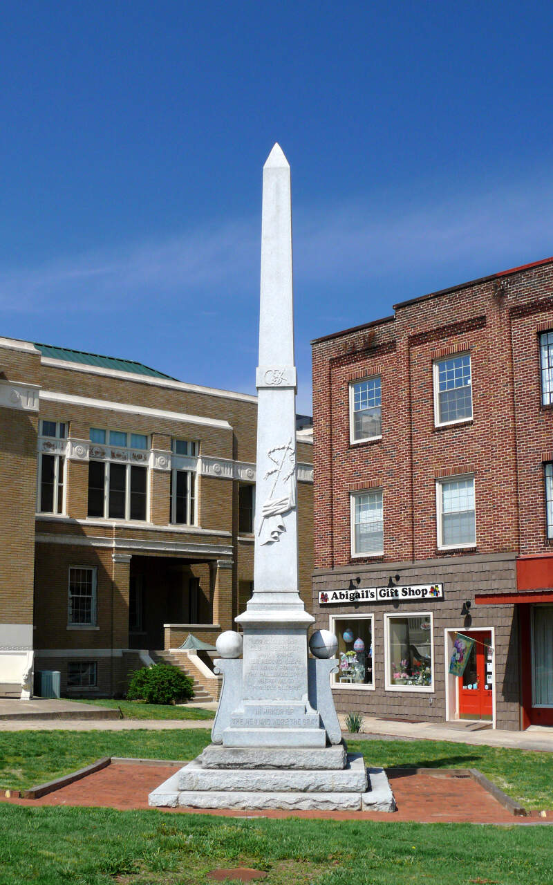 Lenoir Csa Memorial