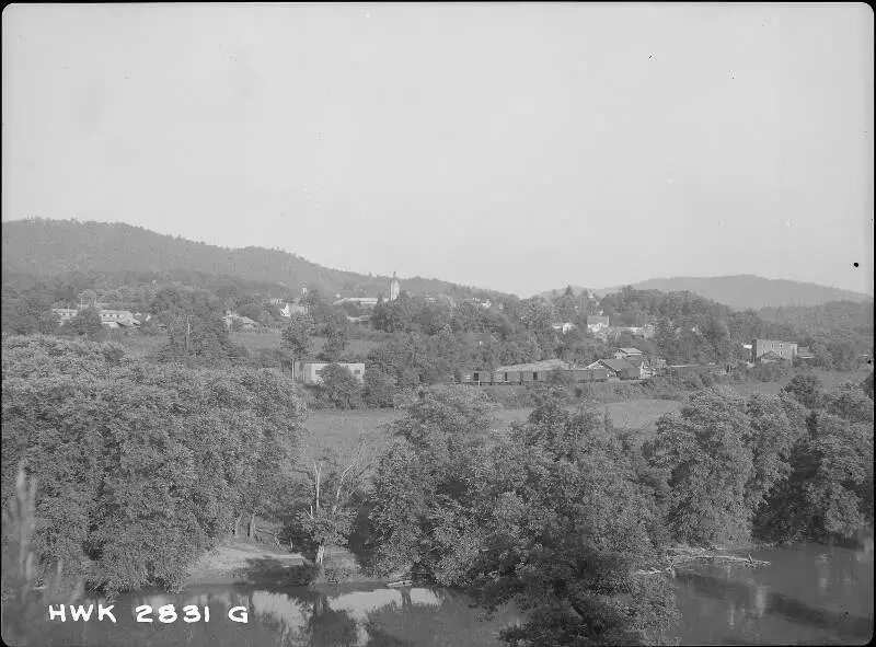 Overlooking Murphyc North Carolina   Nara