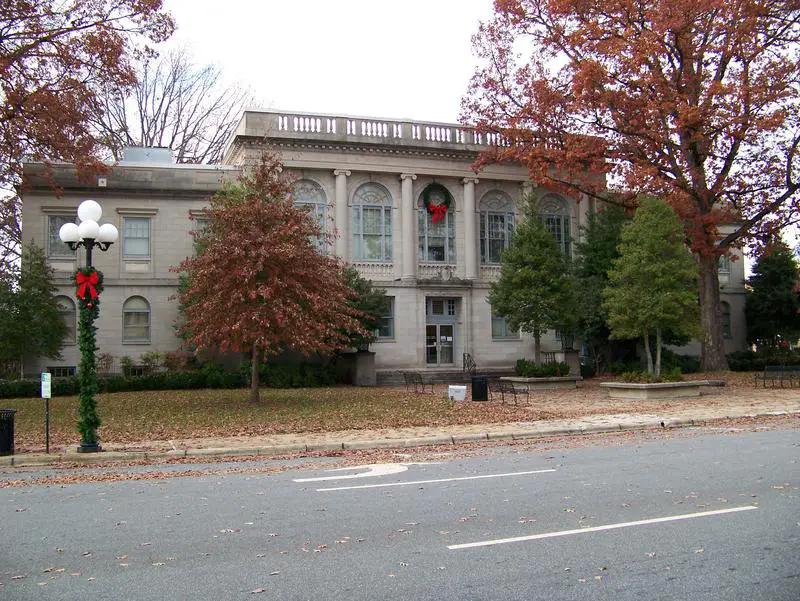 Historic Catawba County Courthouse  Newtonc Nc