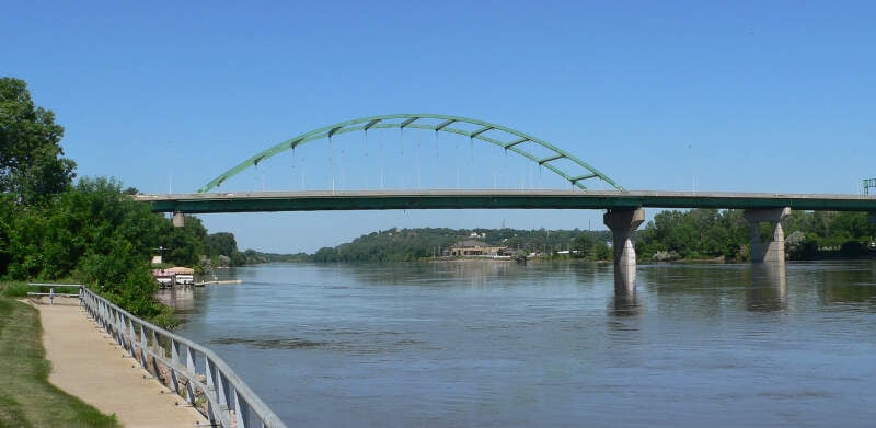 South Sioux Cityc Nebraska Veterans Bridge From Ds