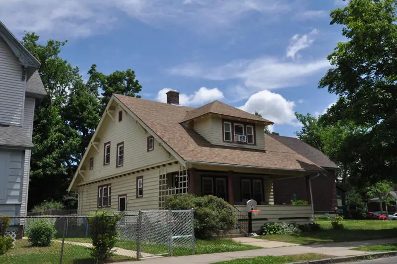 McKnight Springfield, MA