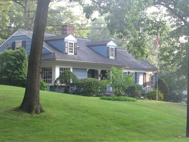 Bungalow In Plainfieldc New Jersey