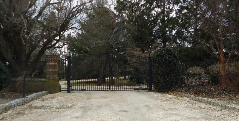 Gate And Driveway At Home Of Famous Rock Star In Rumson Nj