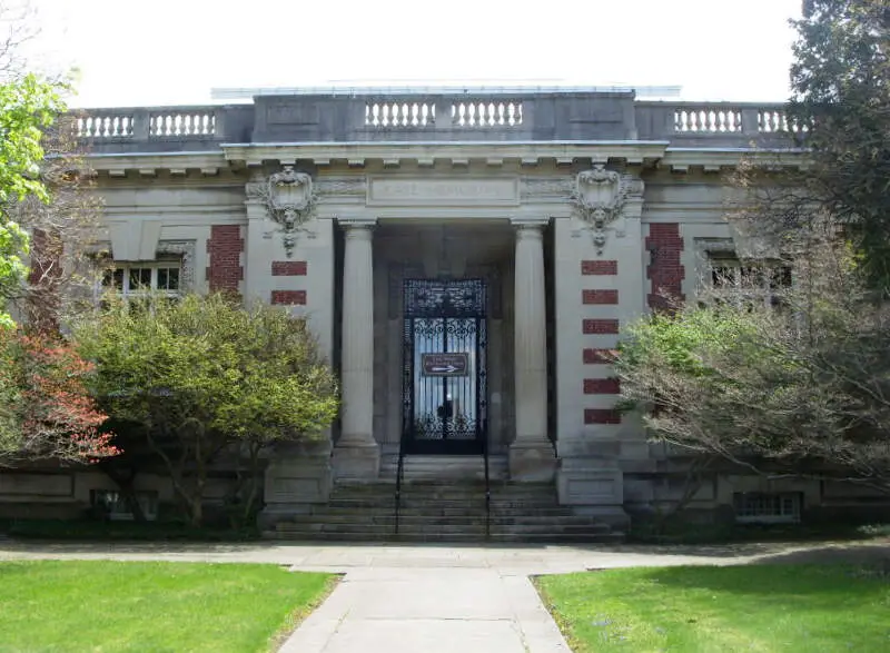 Case Memorial Seymour Library May