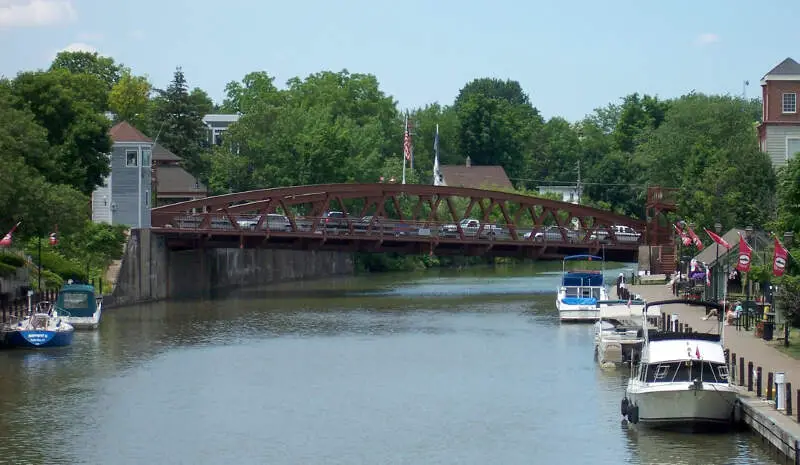 Erie Canal   Fairport Lift Bridge