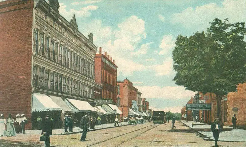 Main Streetc Conneautc Ohio