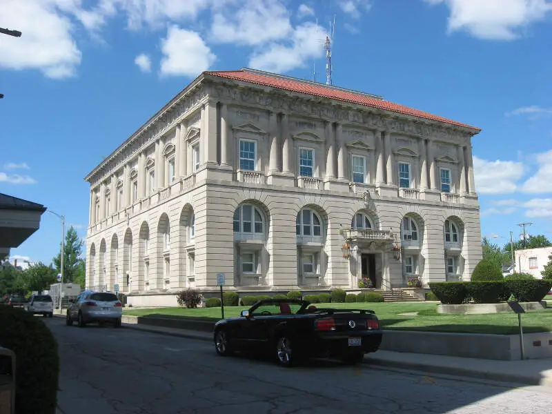 Putnam County Courthouse In Ottawac Southwestern Angle