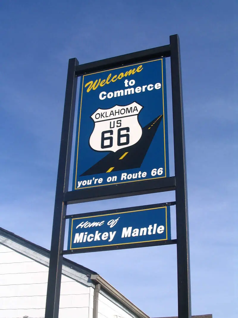 Route  With Mickey Mantle Sign