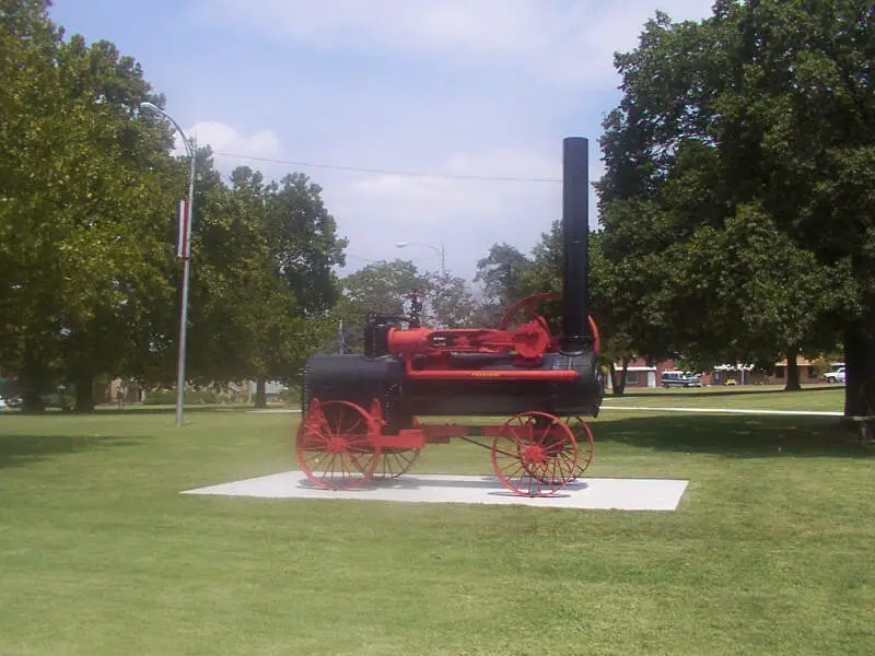 Peerless Steam Threshing Engine Pawnee County Courthouse Oklahoma