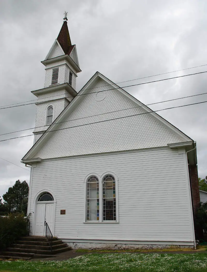 Evangelical Church Of Lafayette Front