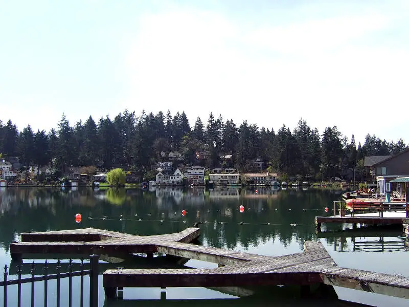 Lakewood Bay Oswego Lake