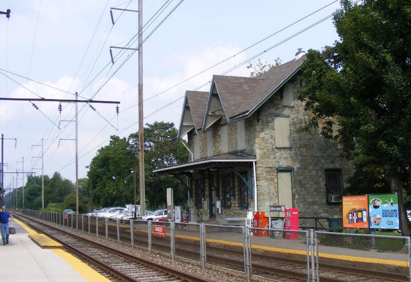 Clifton Aldan Station
