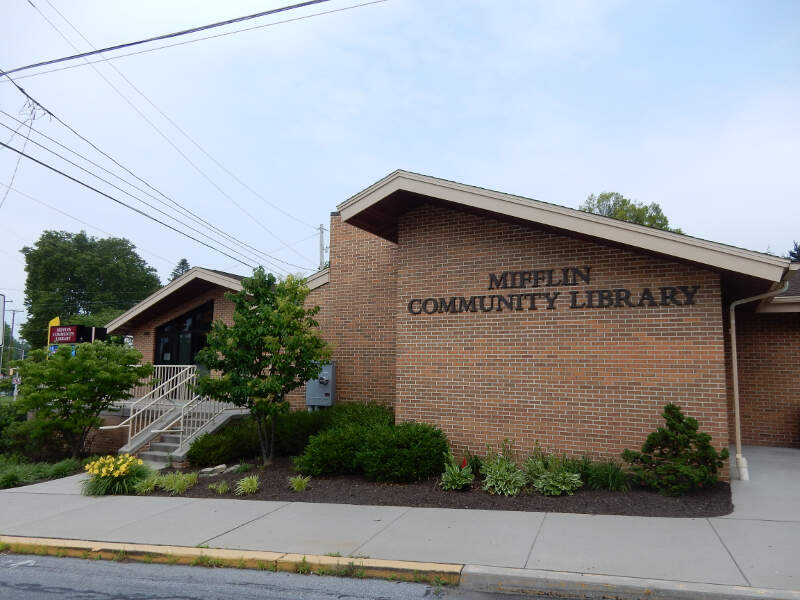 Mifflin Community Libraryc Shillington Pa