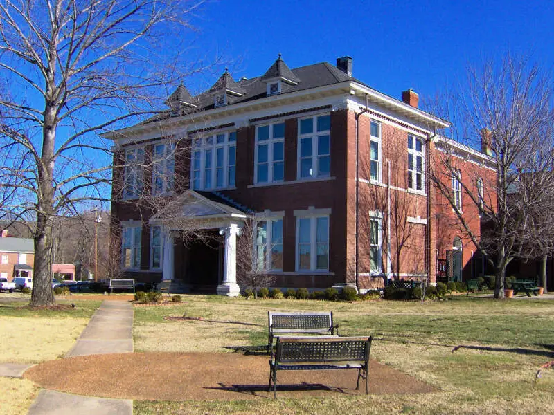 Cheatham County Courthouse Tn