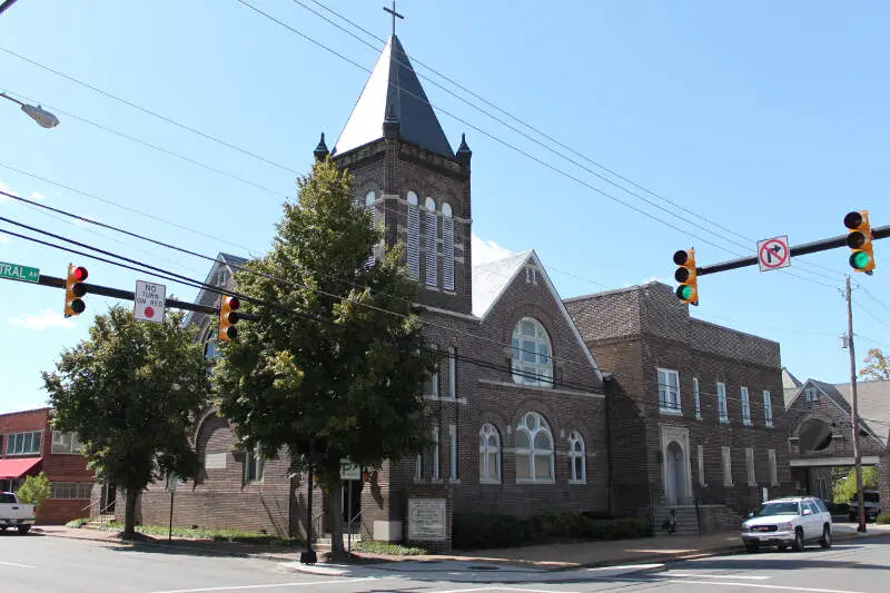 Broad Street United Methodist Church In Clevelandc Tn