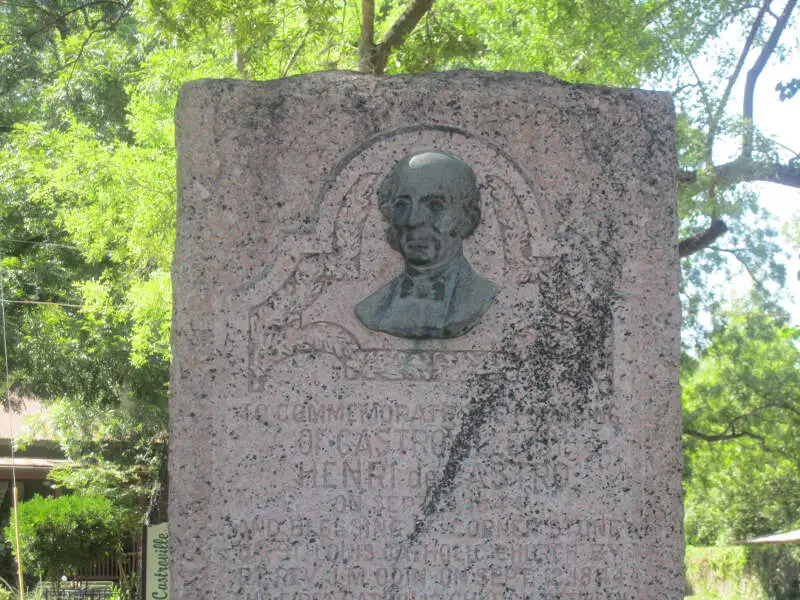 Henri De Castro Monument In Castrovillec Tx Img