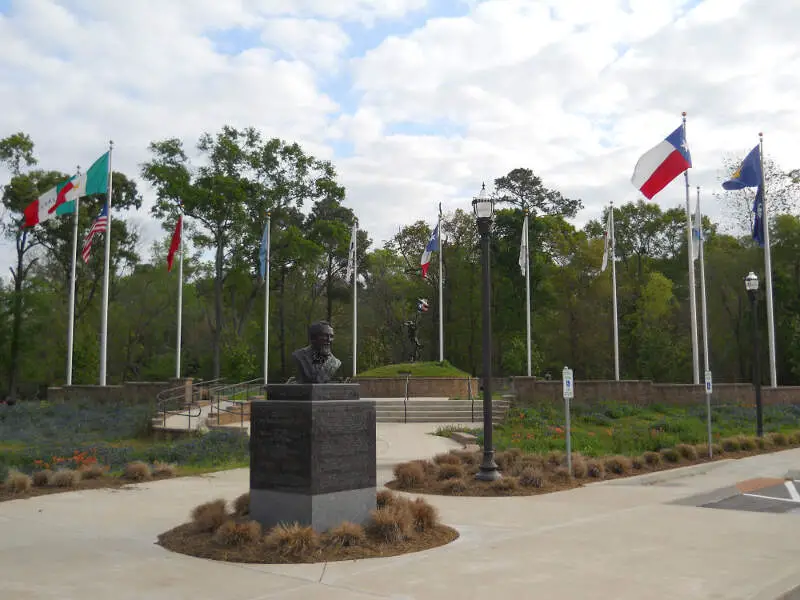 Lone Star Monument And Historical Flag Park