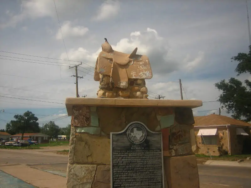 Empty Saddle Monument In Dalhartc Tx Img